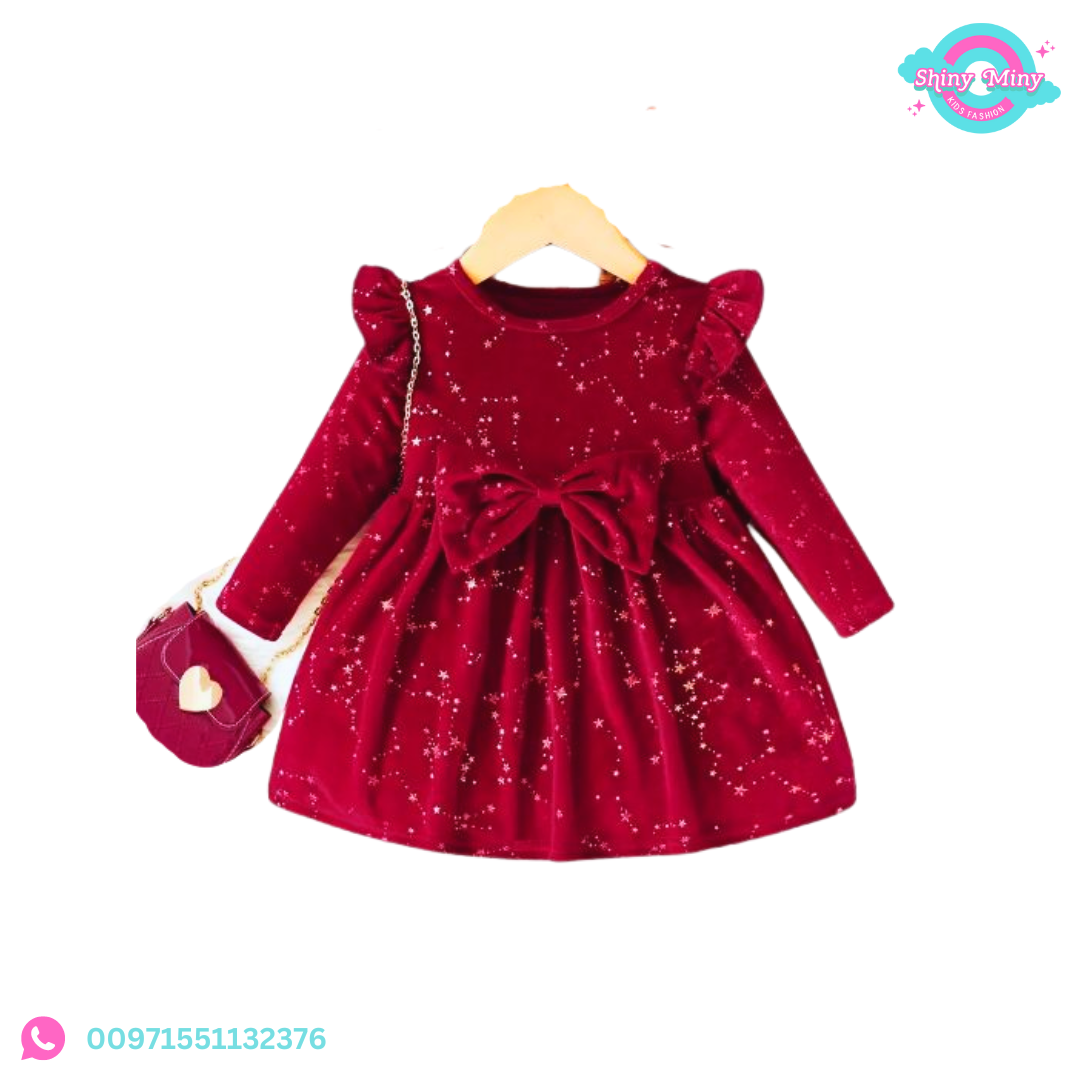 Baby girl's long sleeves dress.